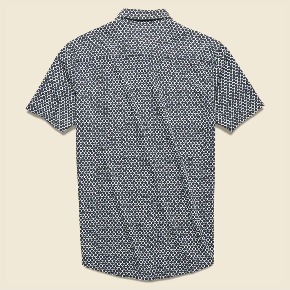 Faherty Brand Short Sleeve Knit Coast Shirt - Navy Fishscale Batik - Picture 2 of 6